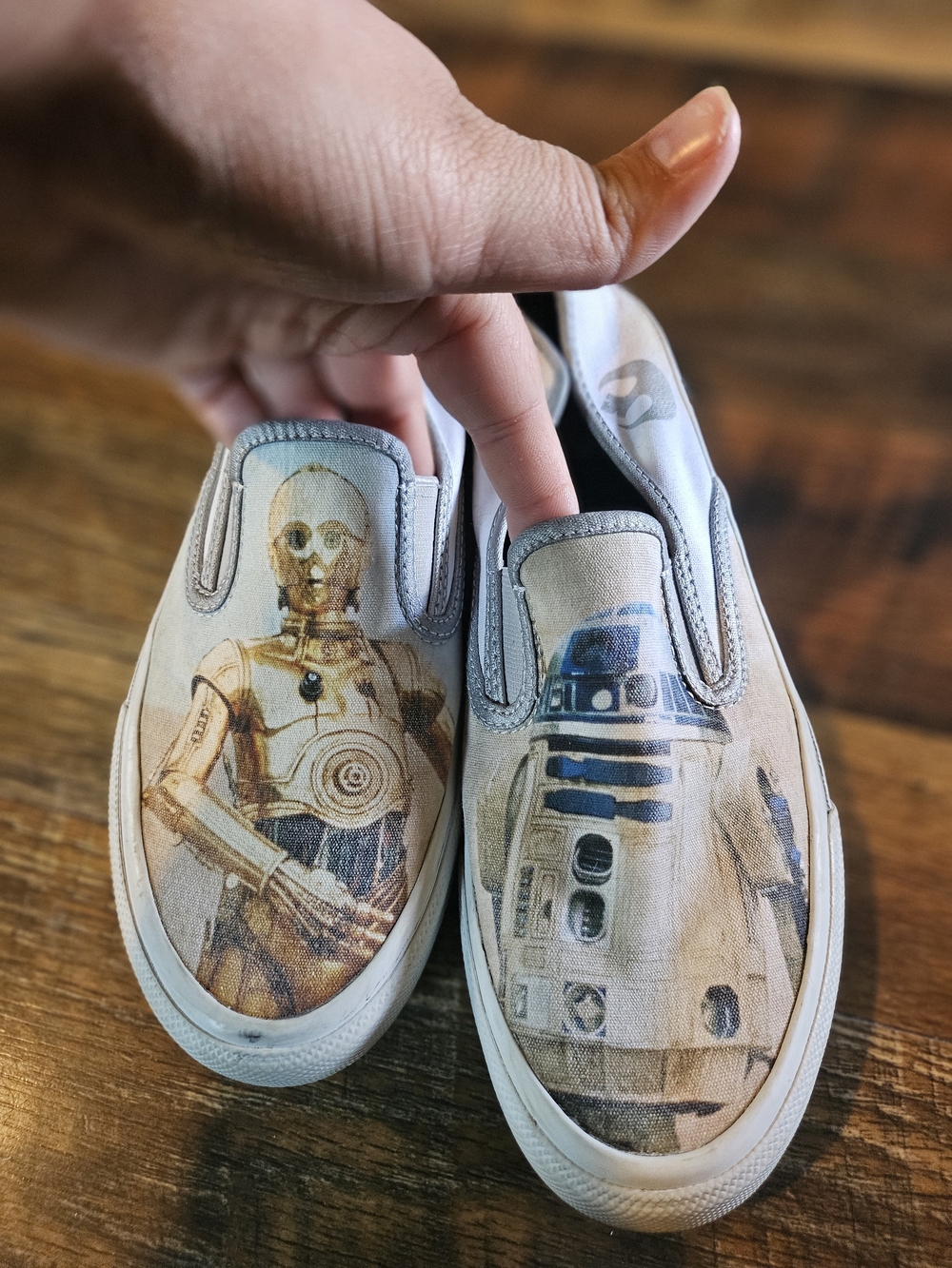 Sperry Star Wars C-3PO & R2-D2 Slip-On Loafers in White and Tan
